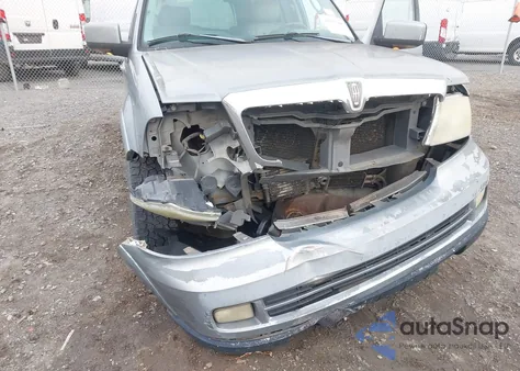 2006 Lincoln Navigator Luxury/Ultimate from USA, damaged, VIN 5LMFU27596LJ14378